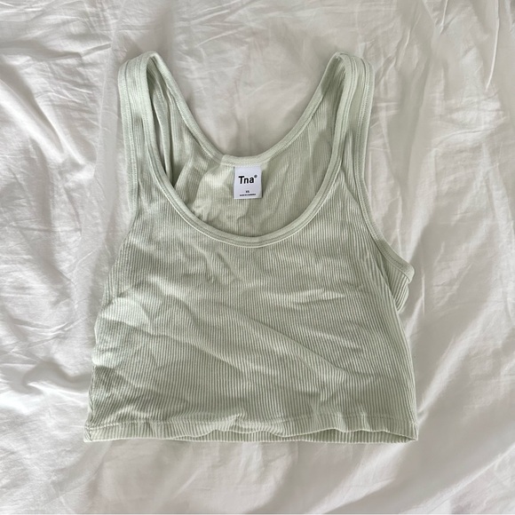 Aritzia TNA Crop Top - Picture 1 of 2